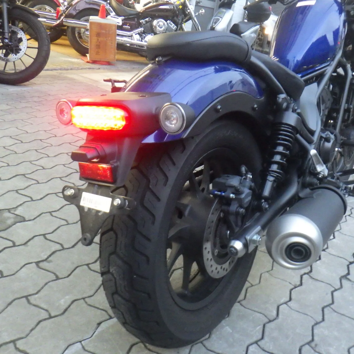 大阪天王寺にあるバイクショップ