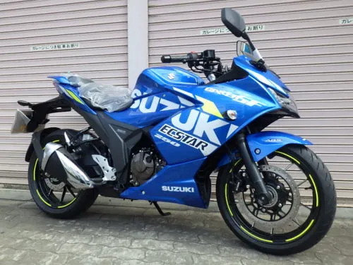 スズキ　ジクサー250SF　入荷しました☆