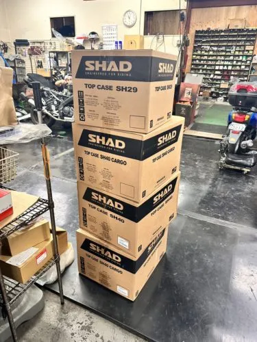 SHAD　リヤボックス入荷しました。