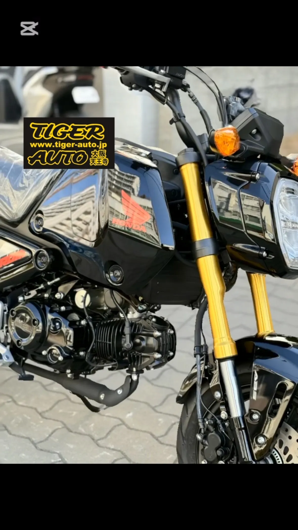 HONDAグロムは、小さくて軽いバイクで、街乗りや遊びにぴっ...